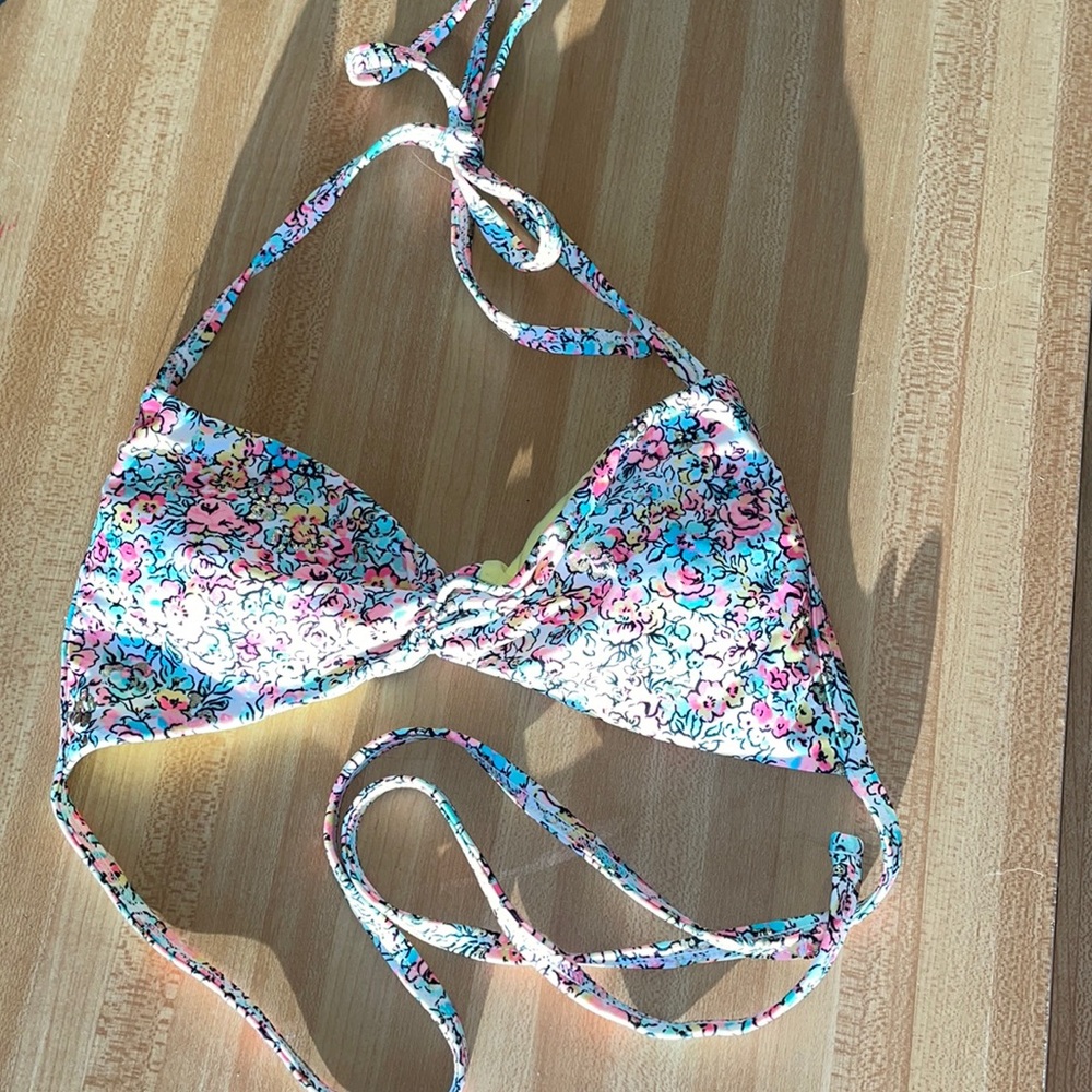 Target brand bikini swim top size medium